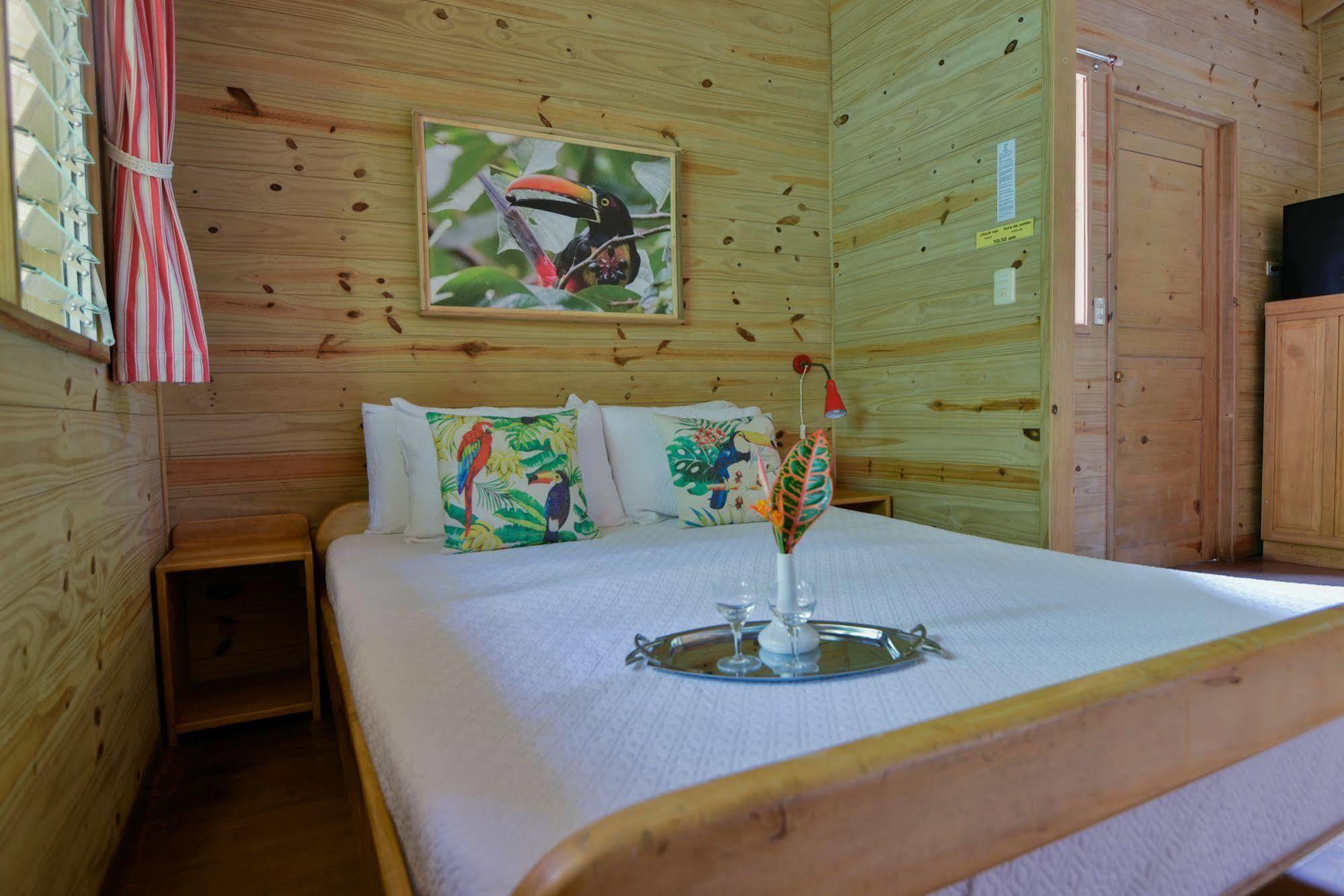 Hotel El Mono Feliz Охочал Екстериор снимка